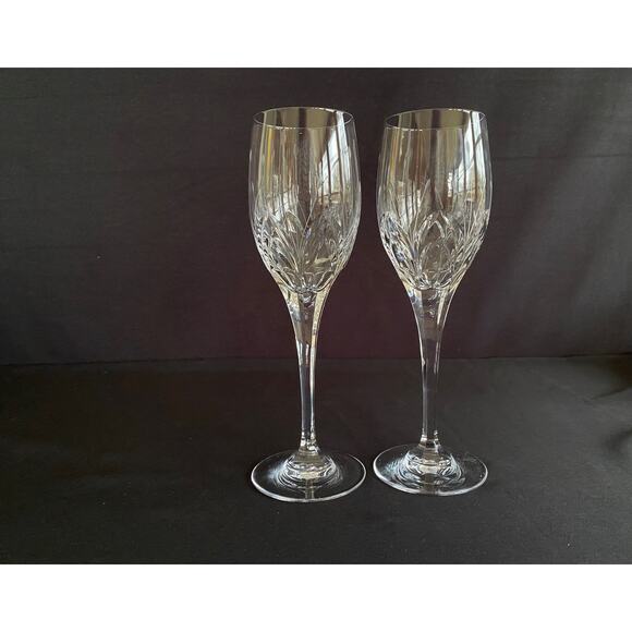 Set of 2 Mikasa Petit Point Wine Glasses | Cut Crystal - Picture 1 of 6